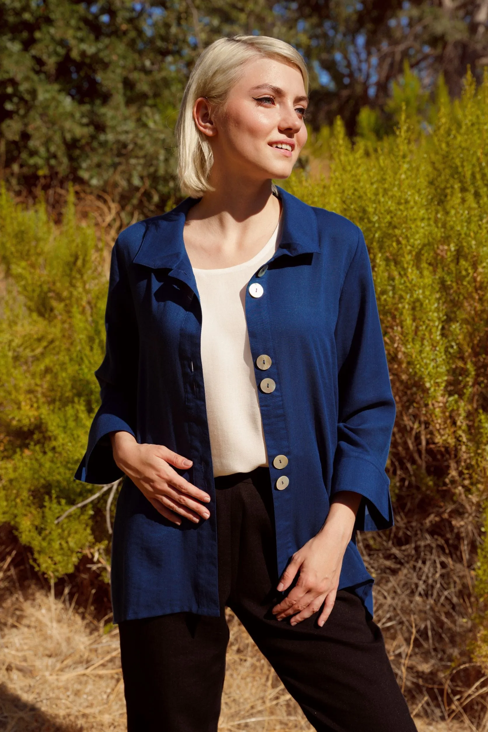 AA132 - Susan's Linen Jacket