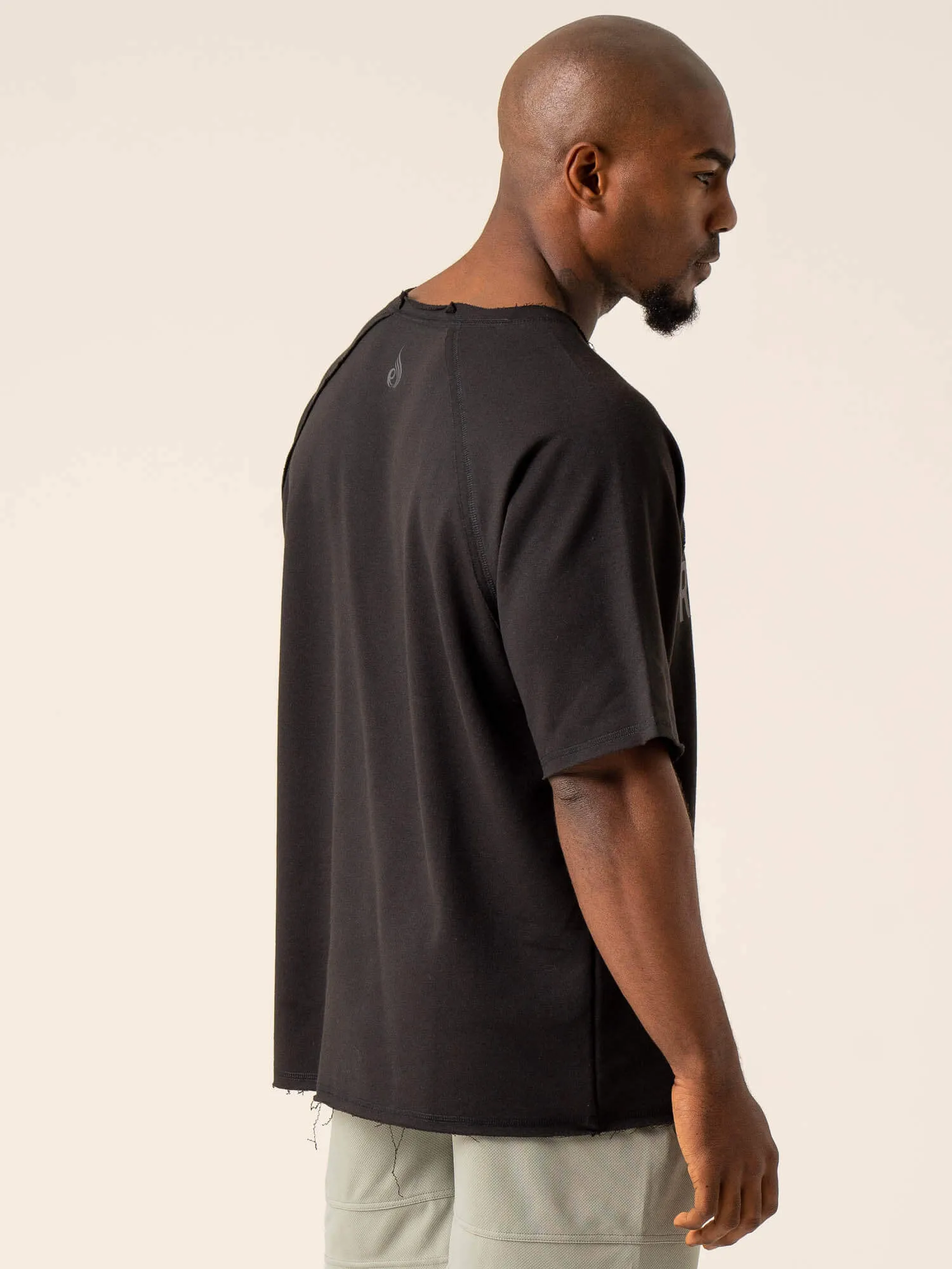 Advance Fleece Rag Top - Black