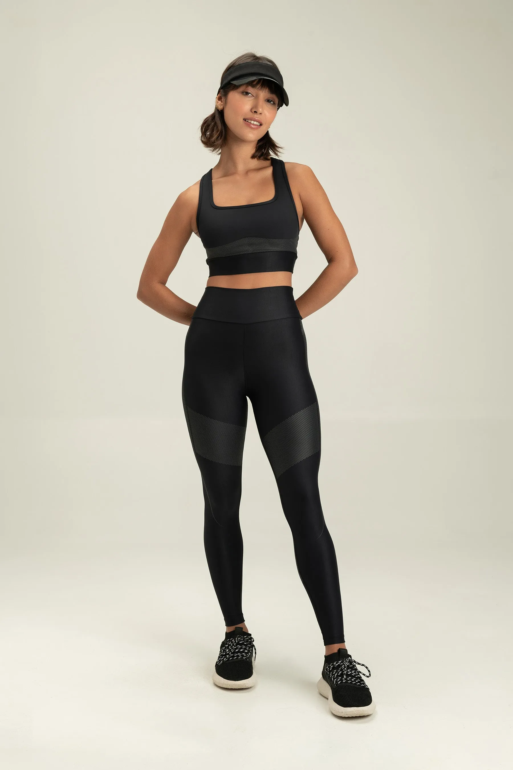 Allure Mat Leggings