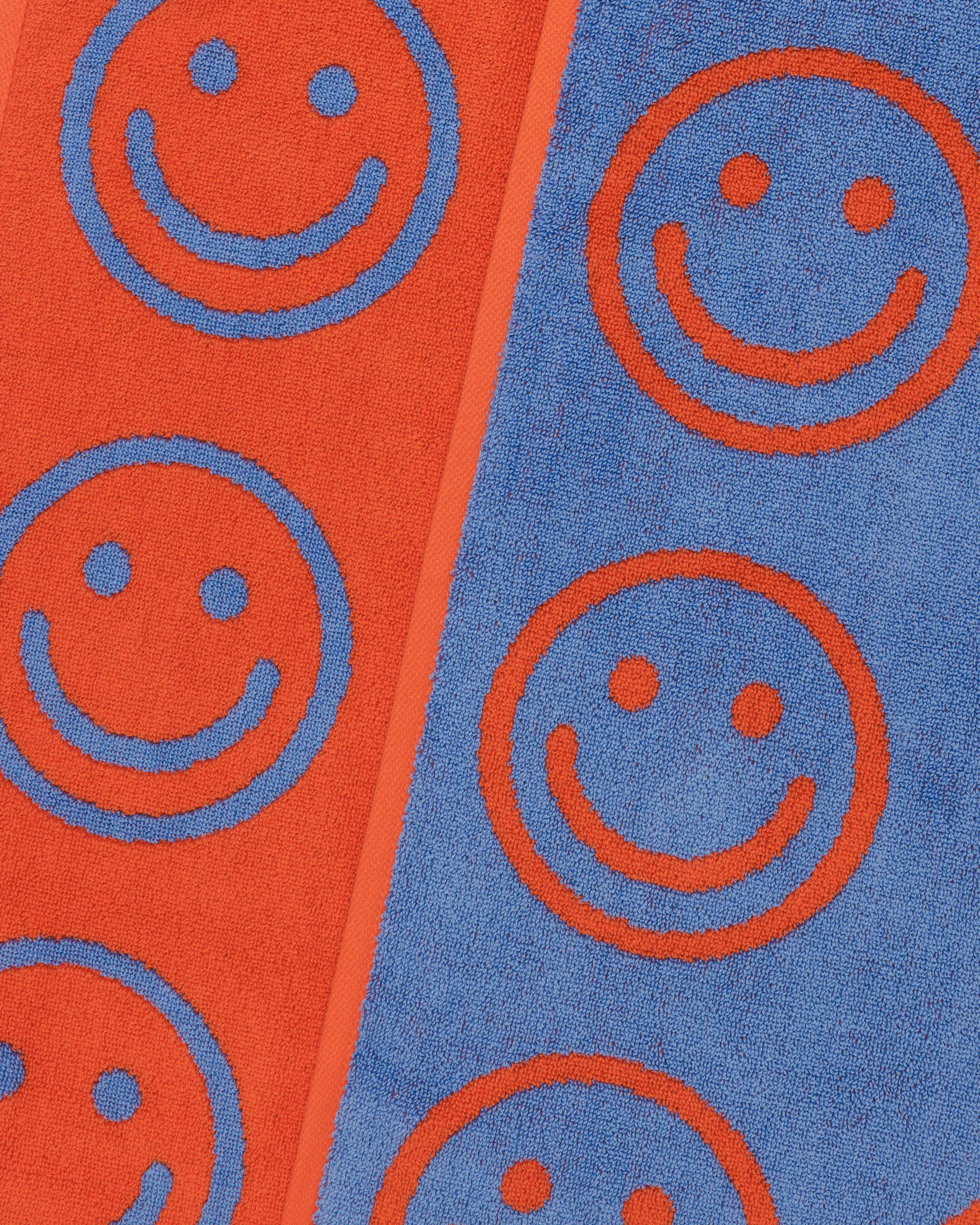 Bath Towel - Warm Red Happy Faces