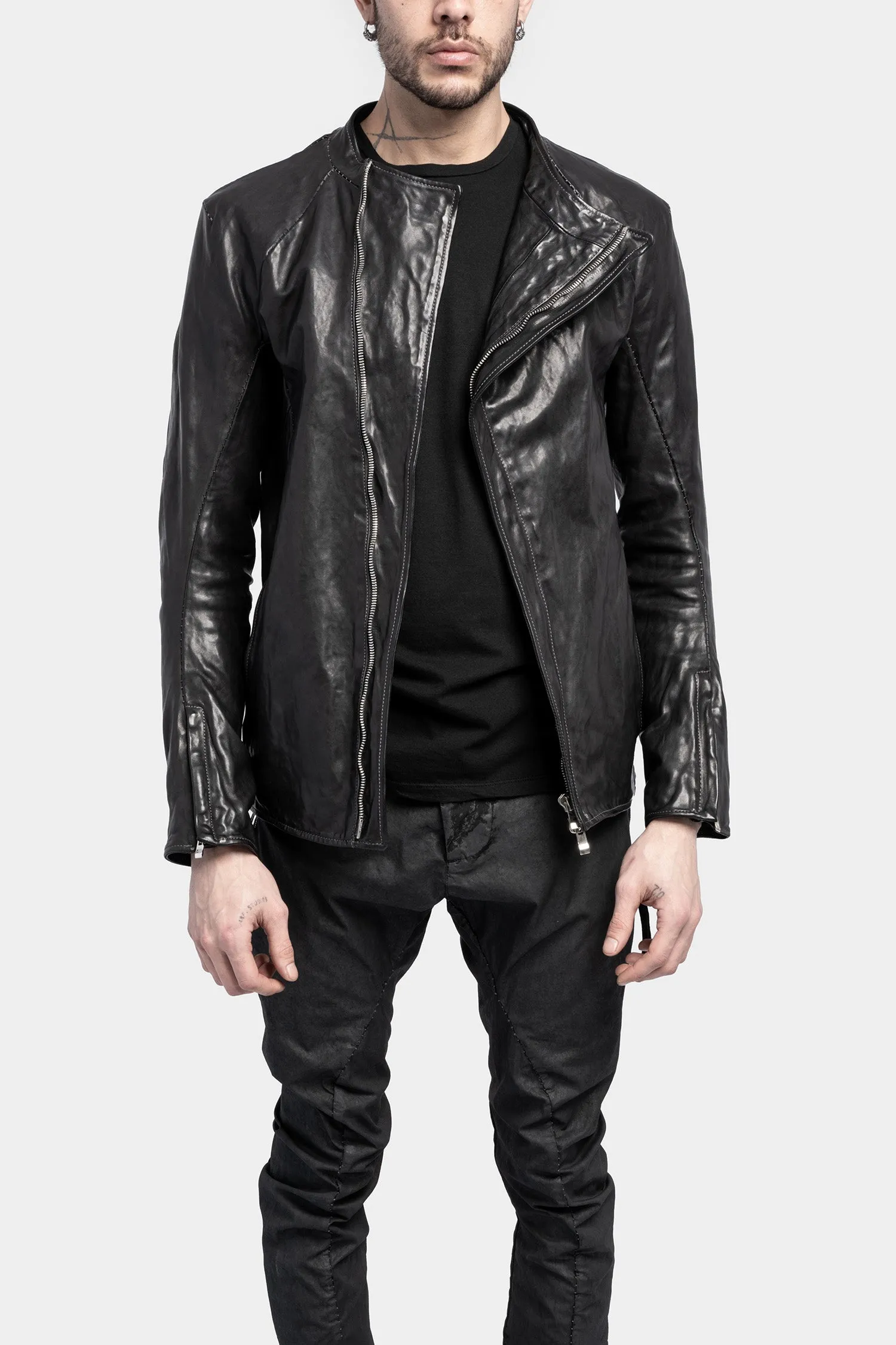 Collarless curved zip leather jacket