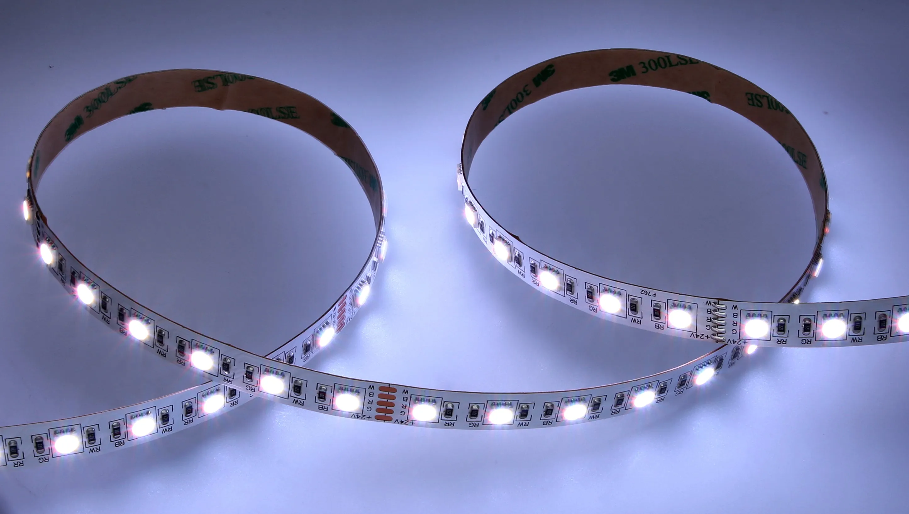 CRI-MAX CRI 95  4-in-1 RGBW LED Flexible Strip 3200K - 60 LEDs/m- 5m/Reel