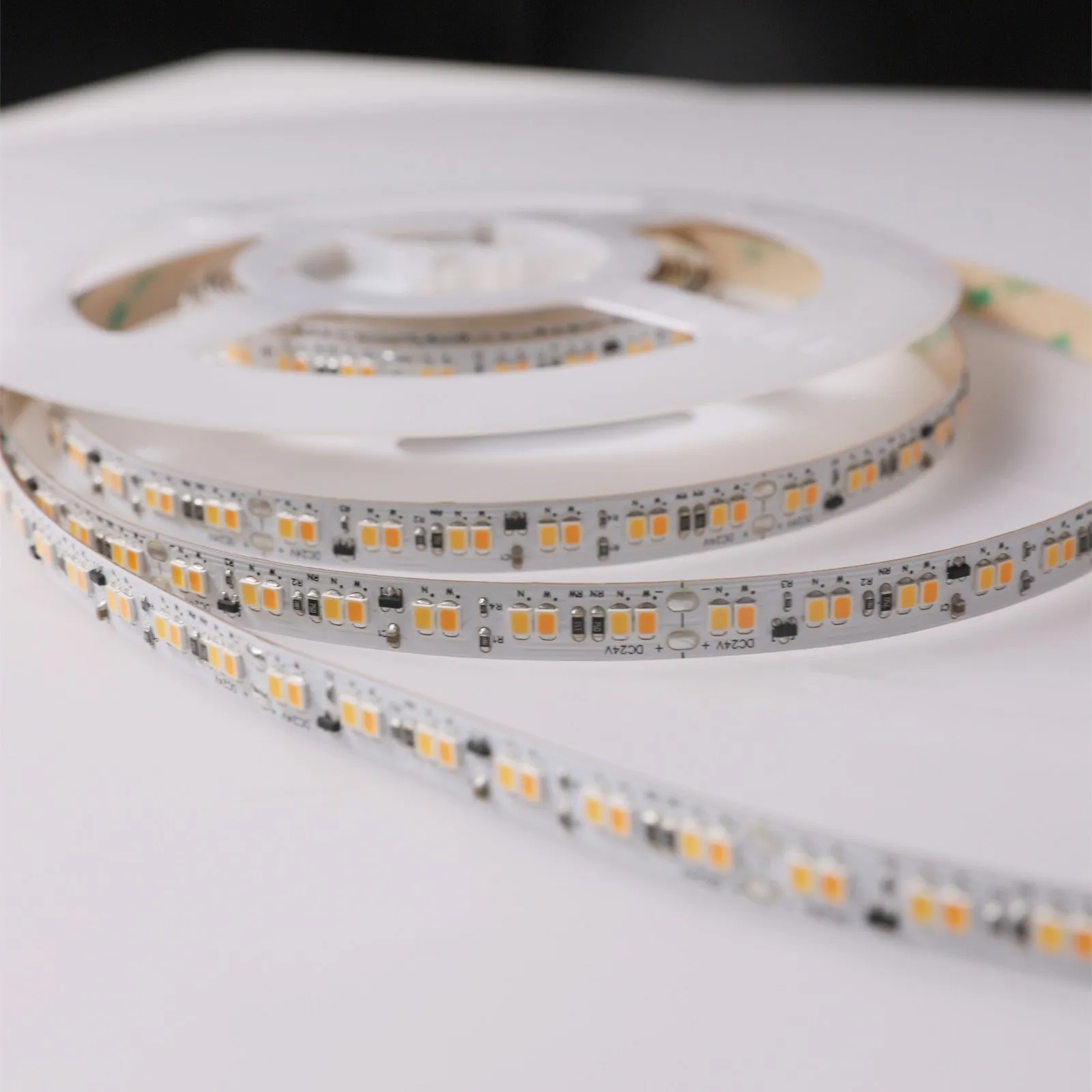 CRI-MAX CRI 95  Dim to Warm LED Flexible Strip 1800K-3000K - Human Centric Lighting - 5m/Reel