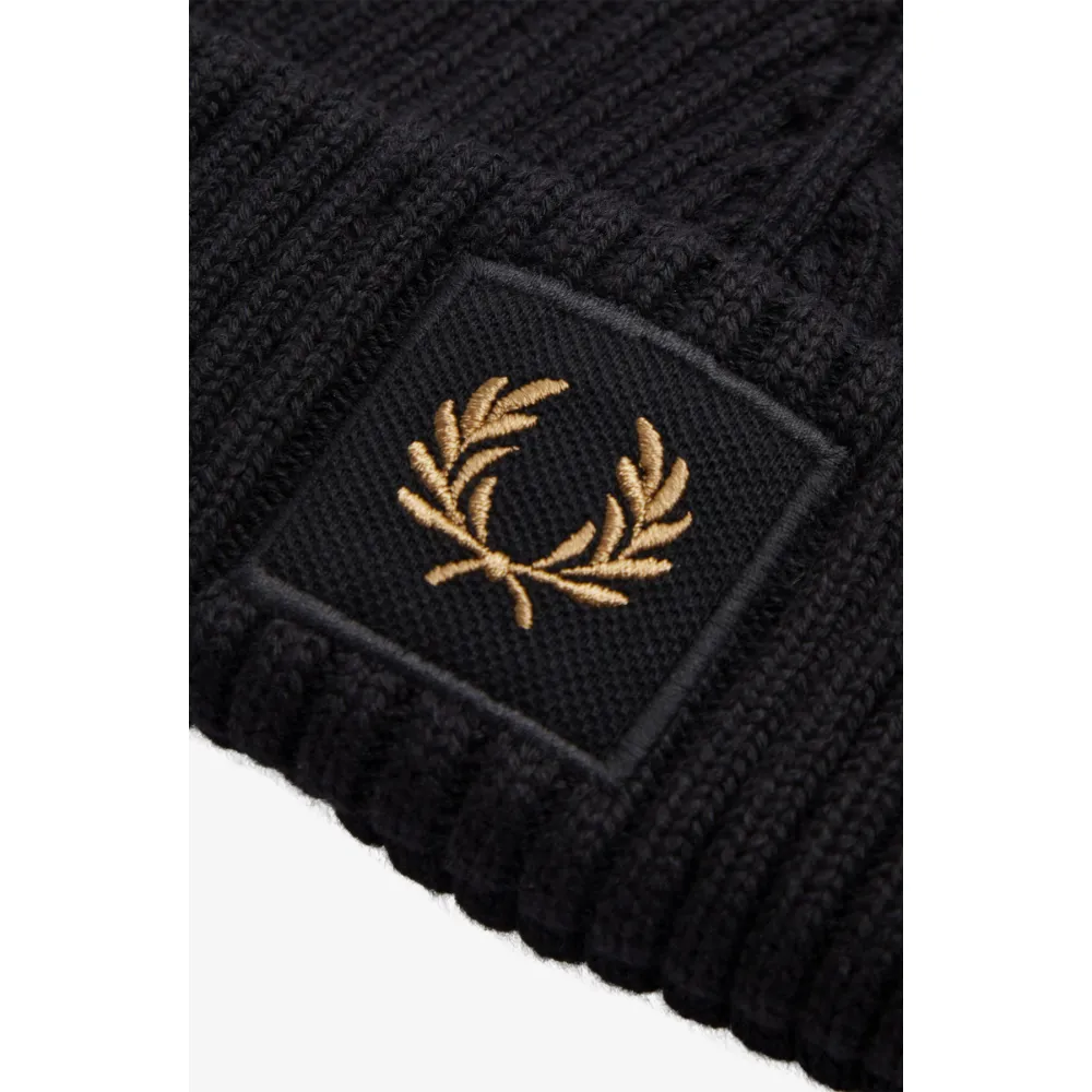 Fred Perry - C6151 Black / Warm Stone Cotton Rib - Beanie