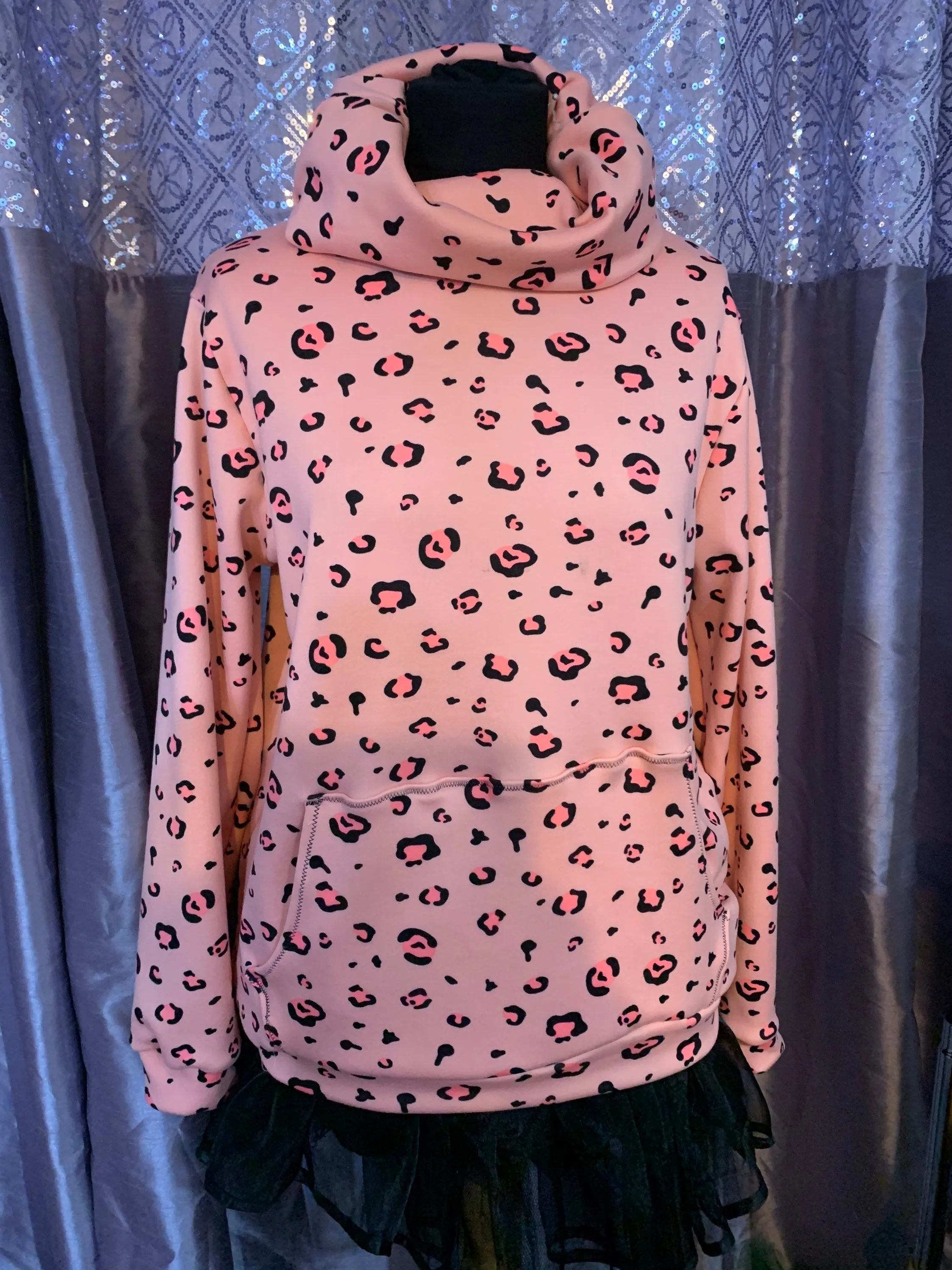 Leopard print hoodie,