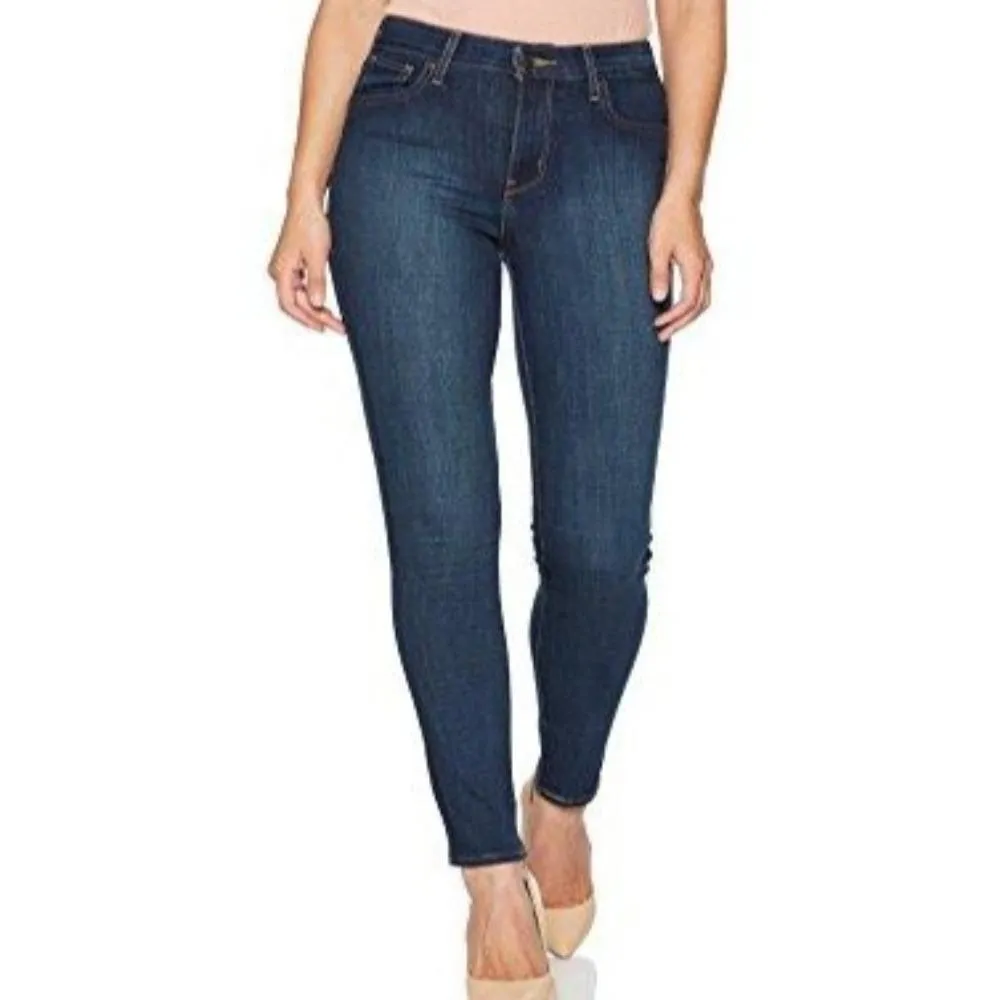 Levi's 721 High Rise Skinny Jeans