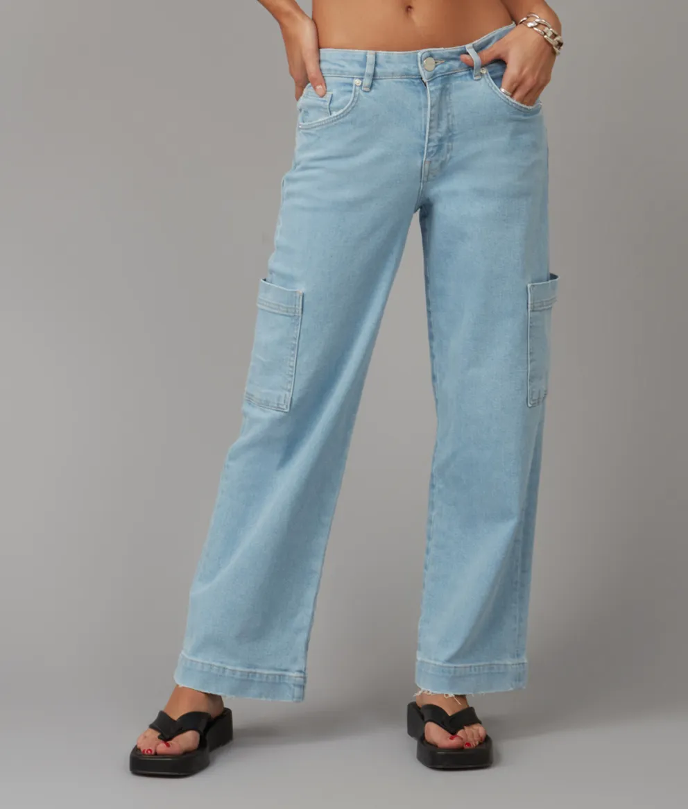 Lola Pheonix jeans, mid-rise wide-leg cargo